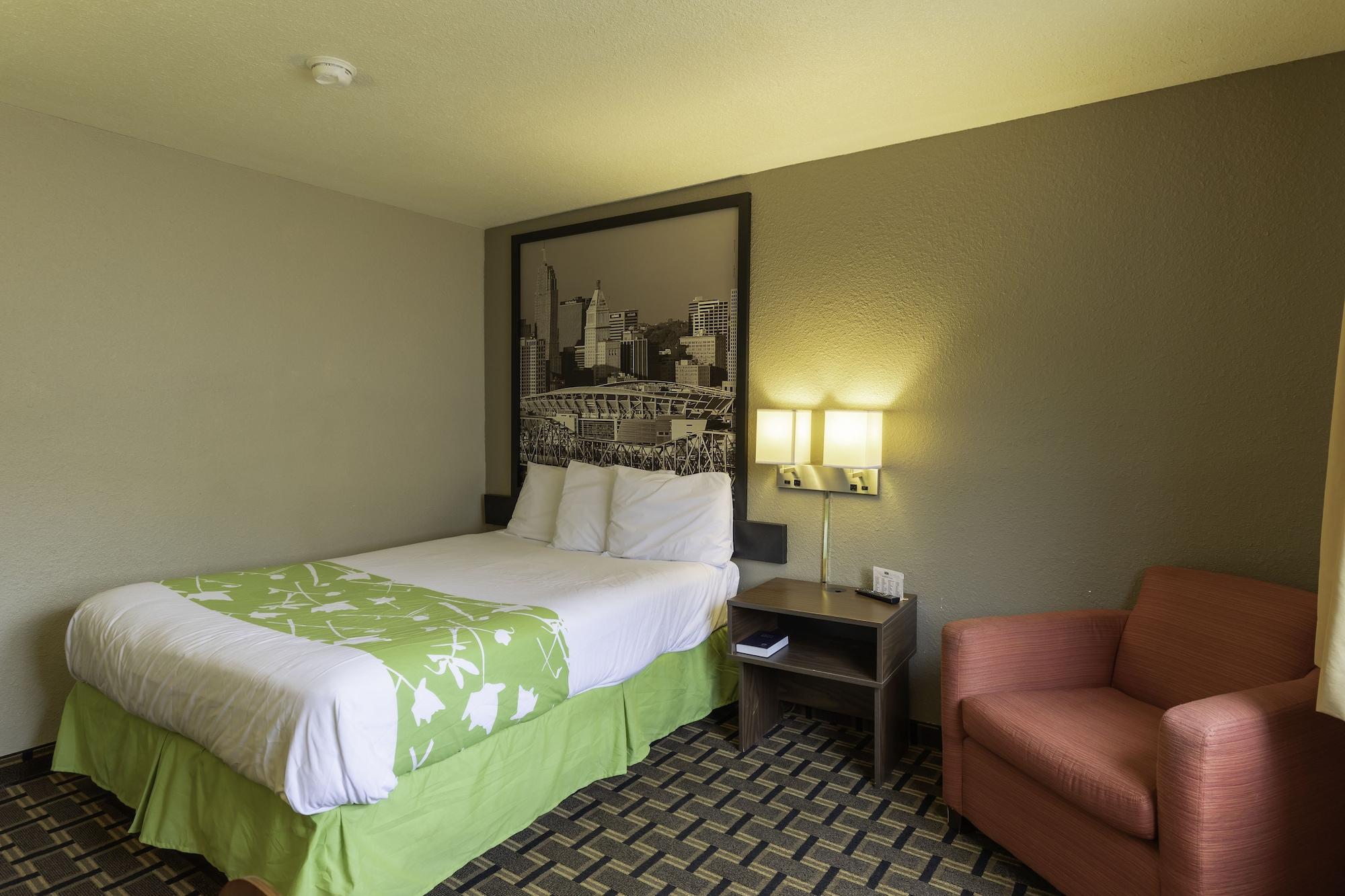 Rodeway Inn Florence - Cincinnati South Екстер'єр фото